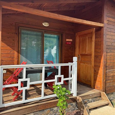 Karaoez Ada Bungalows & Villa Exteriör bild