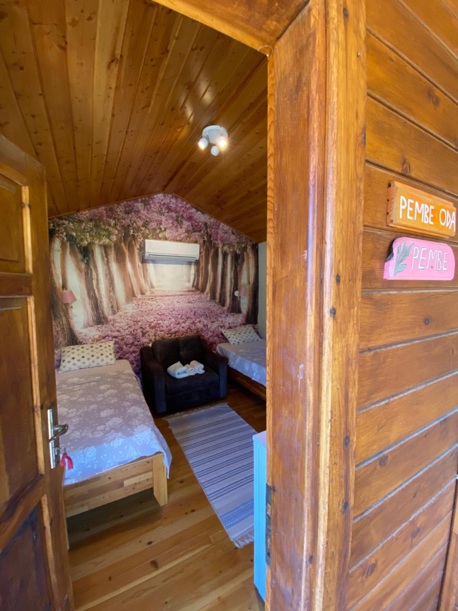 Karaoez Ada Bungalows & Villa Rum bild