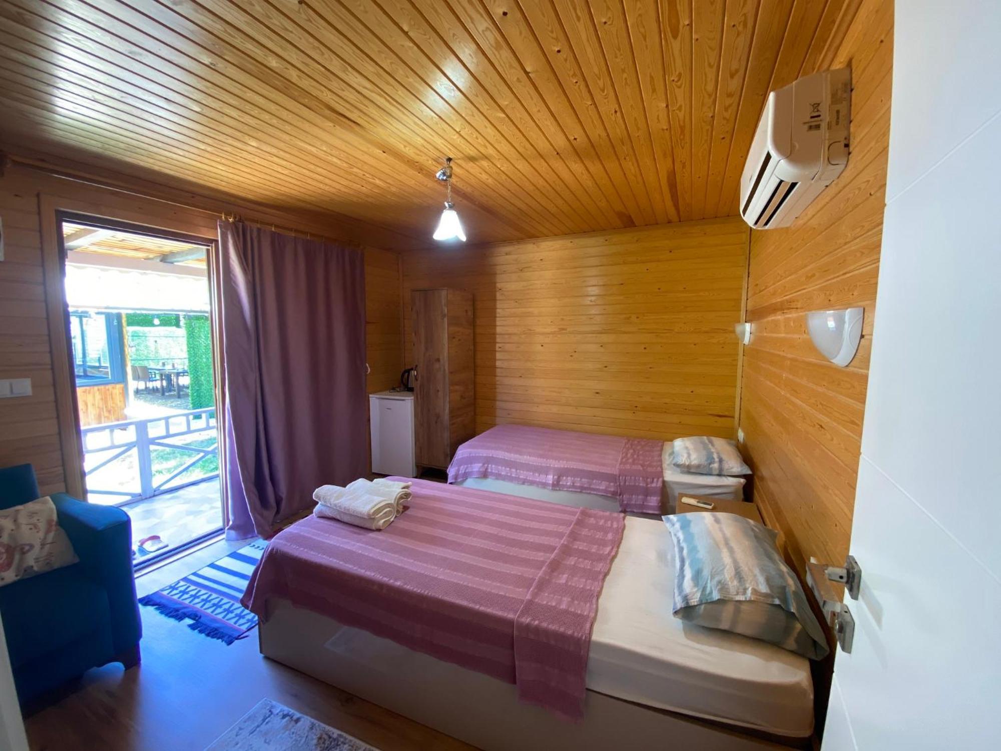 Karaoez Ada Bungalows & Villa Rum bild